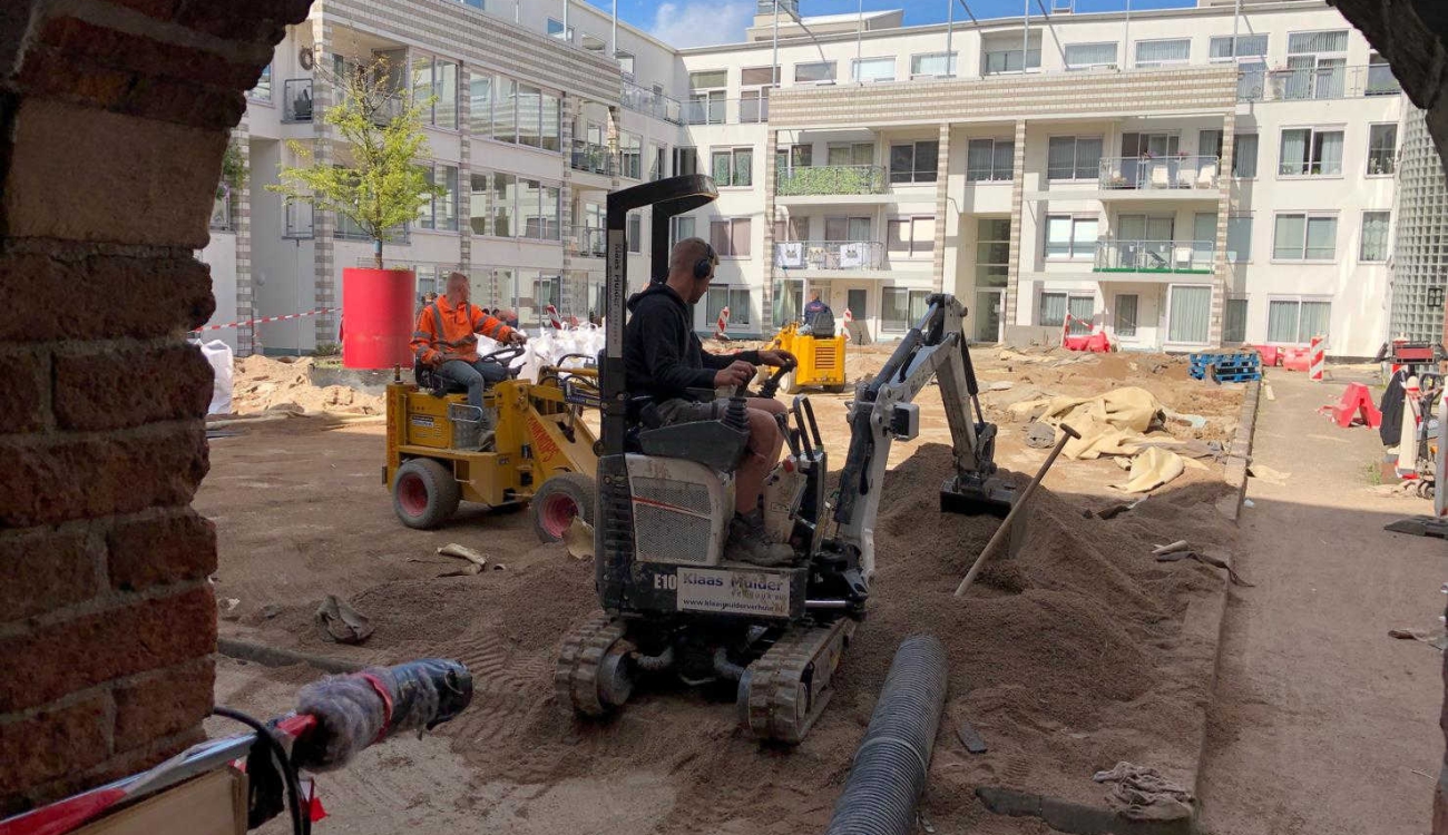 Zandspuiten binnenplein Rode Weeshuisstraat Groningen
